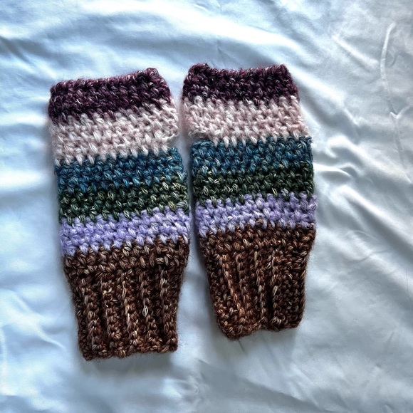 Fingerless Gloves - Picture 2 of 2